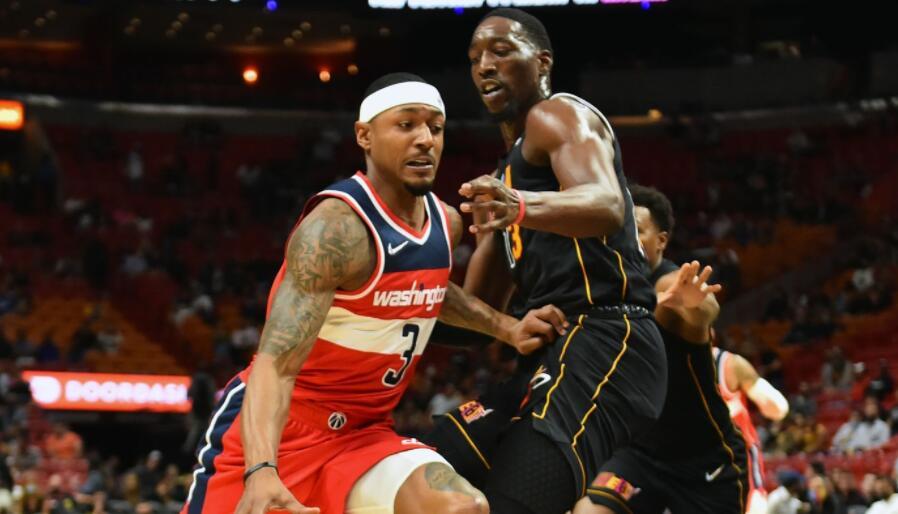  巴特勒关键抢断热火险胜篮网稳固东部前列