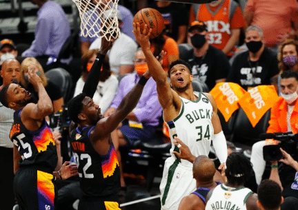  字母哥暴扣统治攻防雄鹿击溃热火收获八连胜